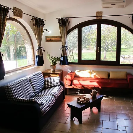 La Vallonea Villa *